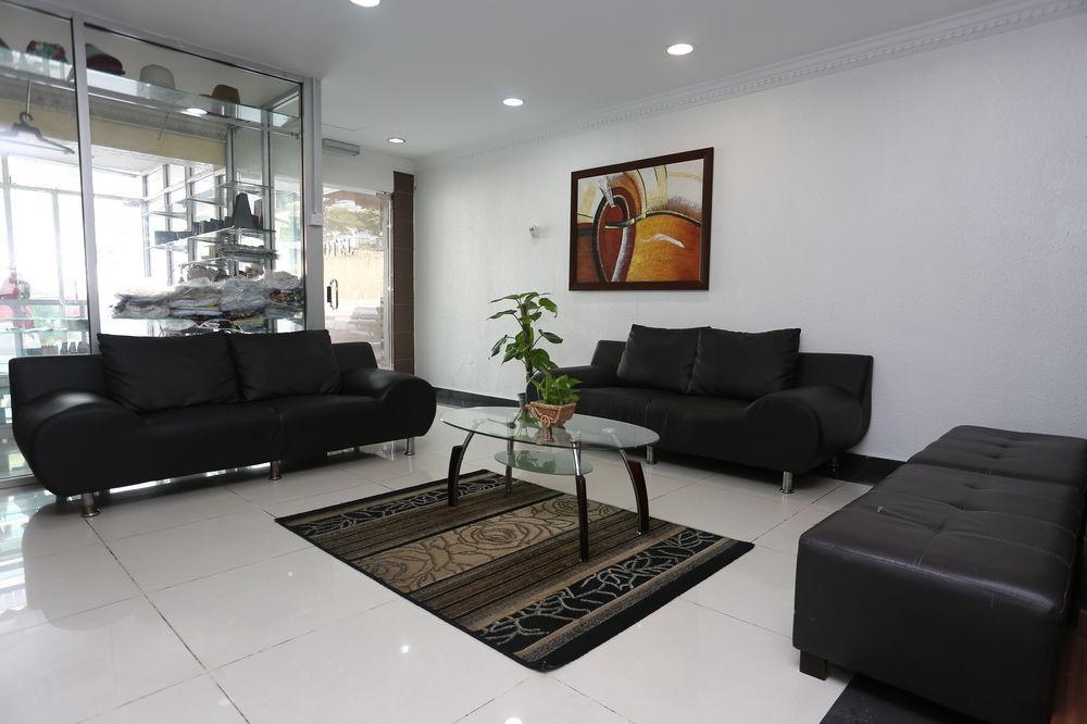 Oyo 103 V'La Garden Hotel كوالالمبور المظهر الخارجي الصورة