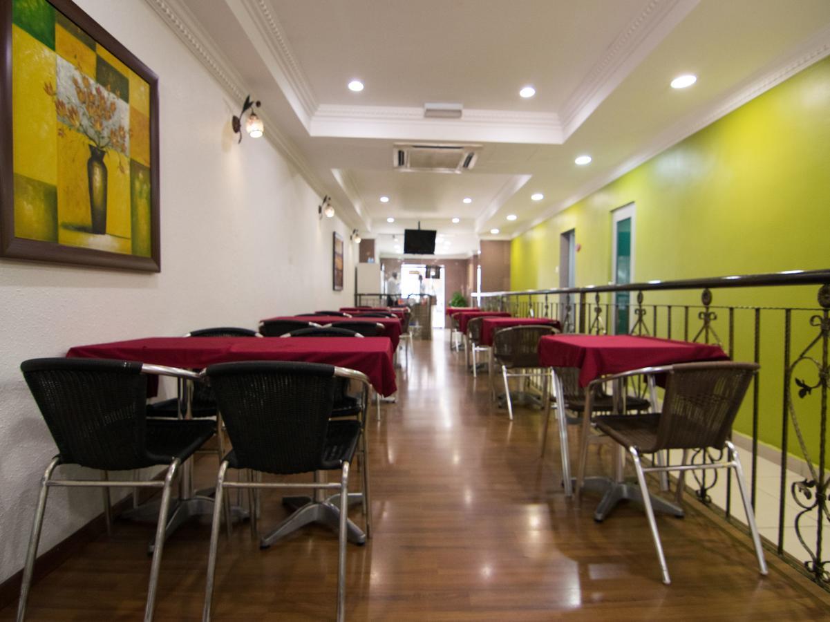 Oyo 103 V'La Garden Hotel كوالالمبور المظهر الخارجي الصورة
