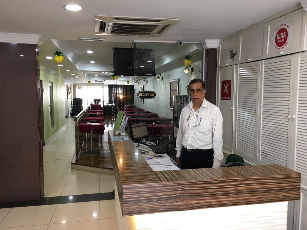 Oyo 103 V'La Garden Hotel كوالالمبور المظهر الخارجي الصورة
