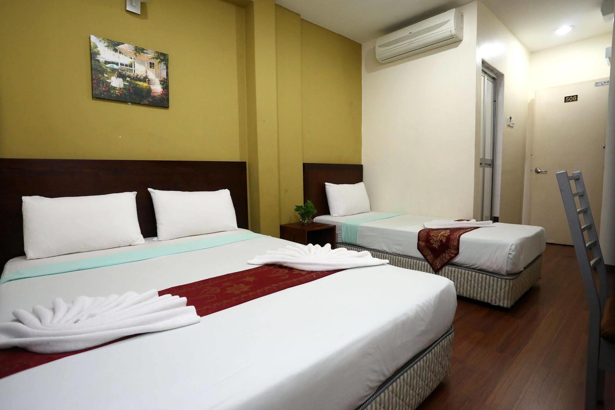 Oyo 103 V'La Garden Hotel كوالالمبور المظهر الخارجي الصورة