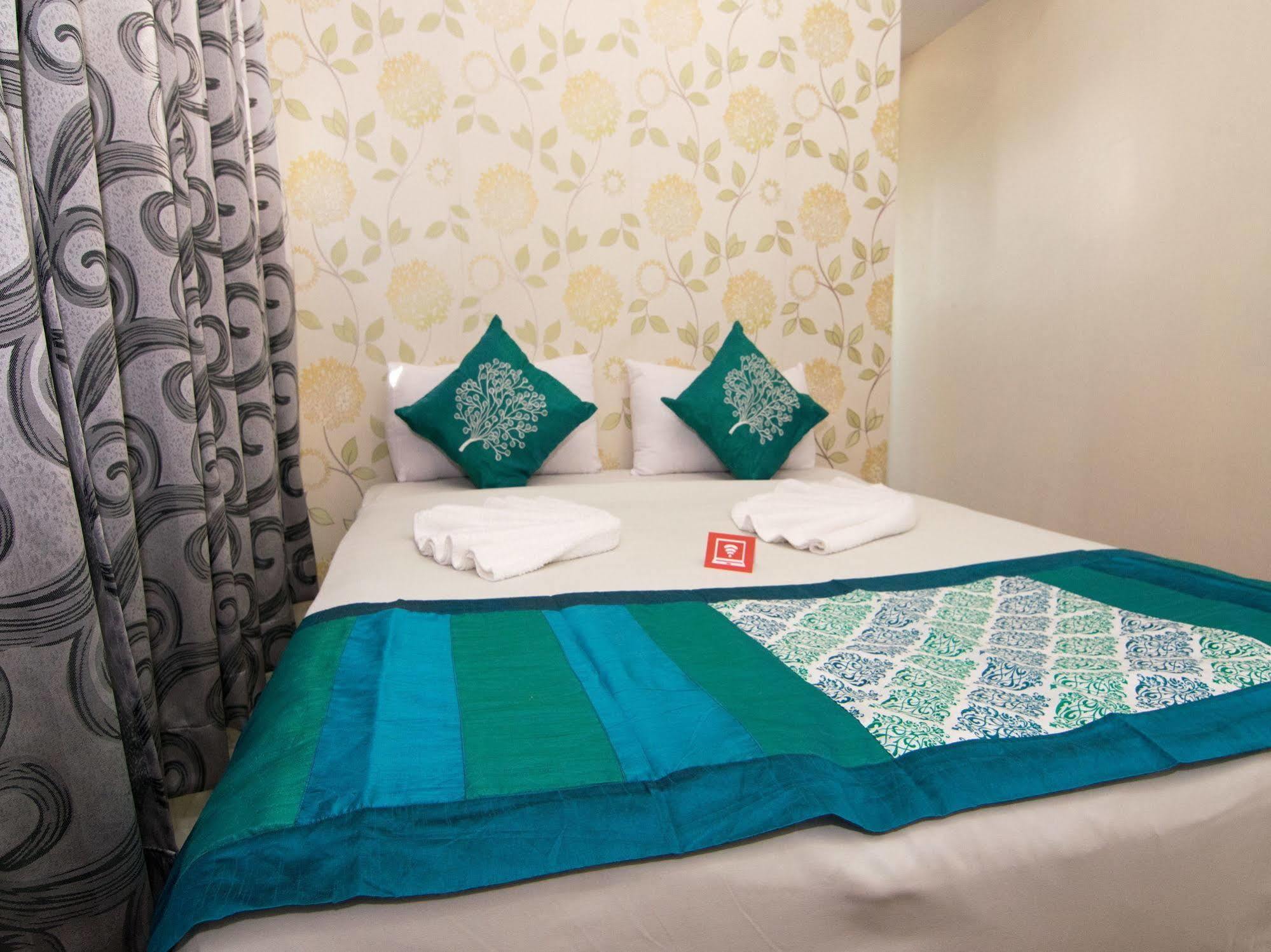 Oyo 103 V'La Garden Hotel كوالالمبور المظهر الخارجي الصورة